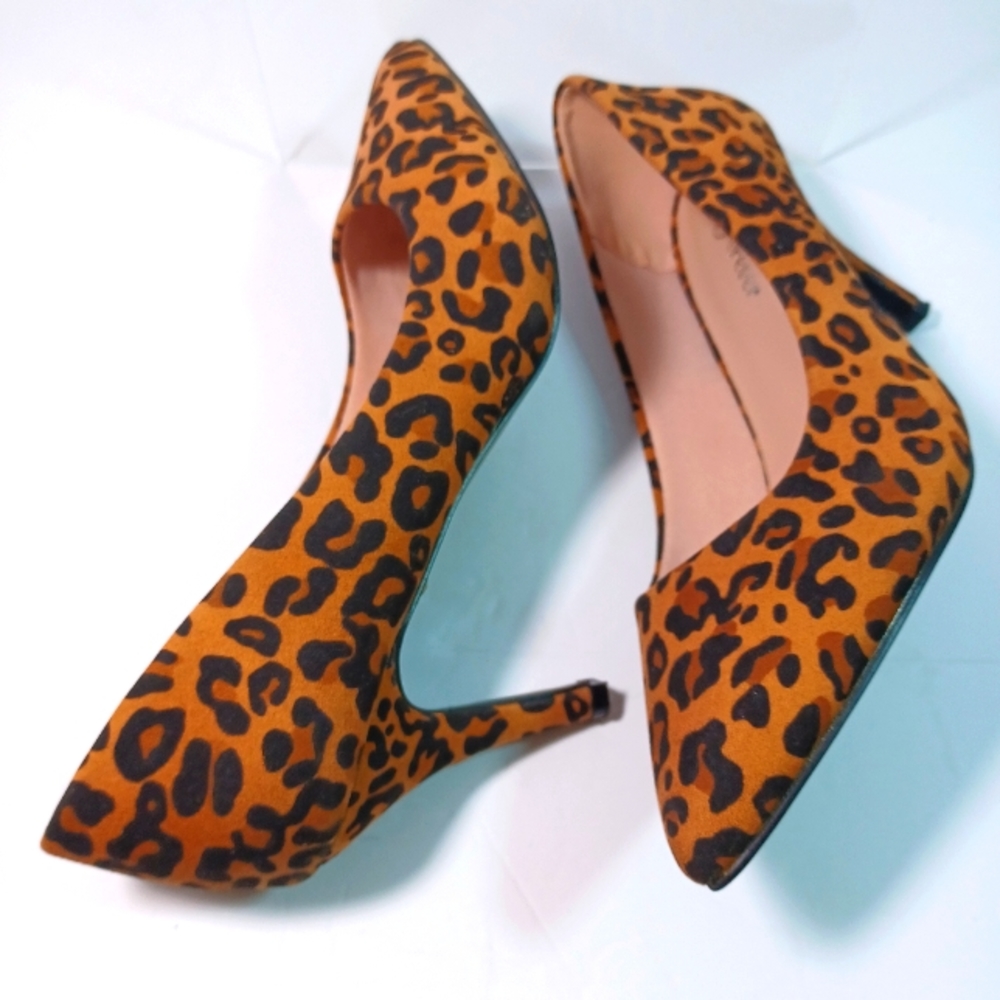 Forever Leopard Animal Print Pumps, Tan/Black Size: 7